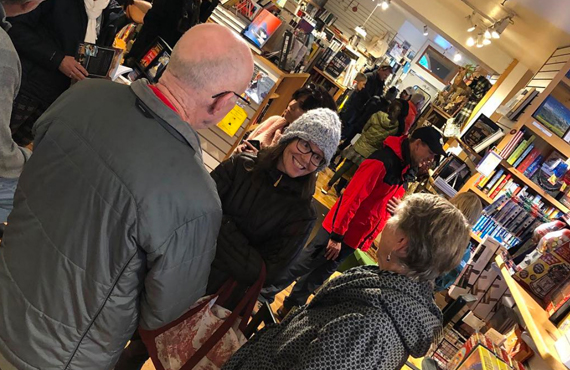 dollys-bookstore-best-park-city-shopping