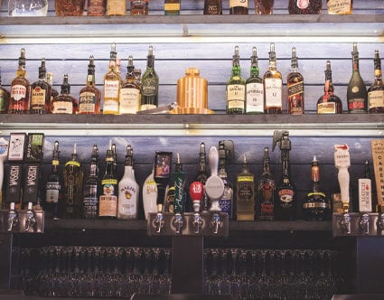 the-spur-bar-and-grill-park-city-full-bar