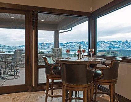 silver-mountain-glass-park-city-eat-in-kitchen