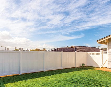 vinyl-fence-installation-park-city