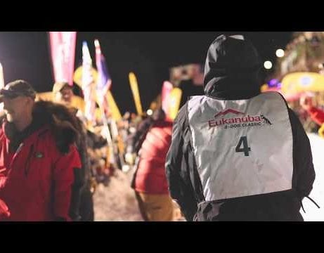 Luna Lobos Race team.